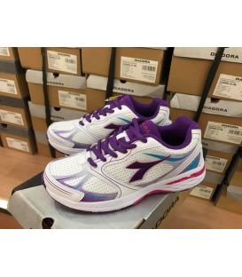 Sepatu - Diadora - DA10098
