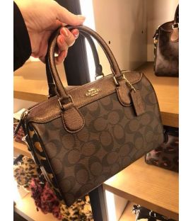 Top Handle Coach - SKU CT10673