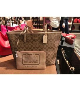 Top Handle Coach - SKU CT10742