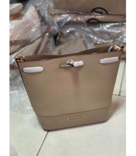 Tas Selempang Michael Kors - SKU MT10629