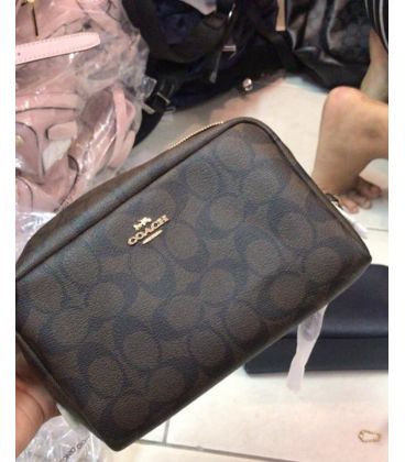 Dompet Panjang Coach - SKU CD10918