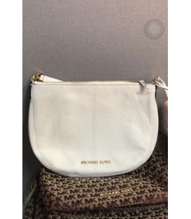 Tas Selempang Michael Kors - SKU MT10643