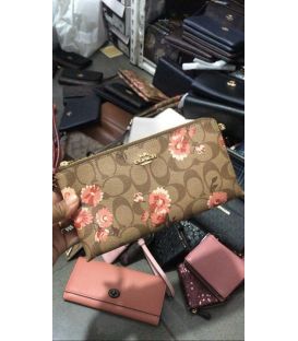 Dompet Panjang Coach - SKU CD10987