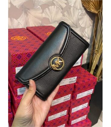 Dompet Panjang Michael Kors - SKU MD10423