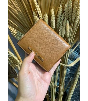 Dompet Lipat Michael Kors - SKU MD10435