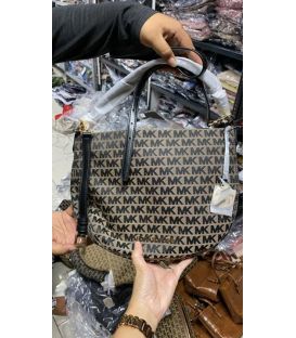 Tas Selempang Michael Kors - SKU MT10792